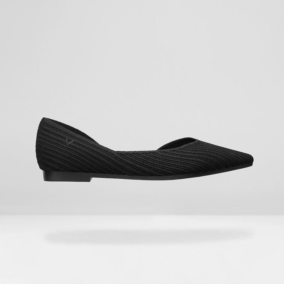 Melia Pointy Flats in Black | Women's Sustainable, Washable and Stylish Black Shoes | VIVAIA
