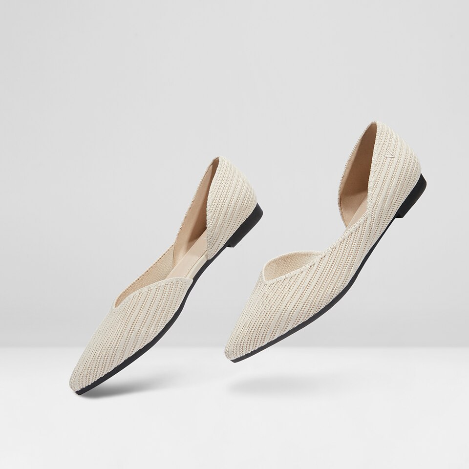 Melia Pointy Flats in Cream Ivory | Women's Sustainable, Washable and Stylish Black Shoes | VIVAIA