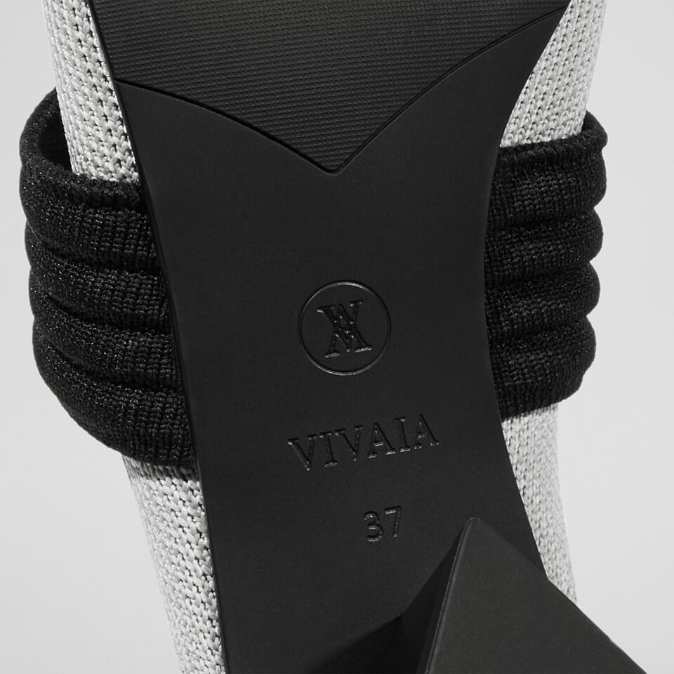 Jolie Pointed-toe Heels in Cloudy Gray | Women's Sustainable and Stylish Shoes | VIVAIA