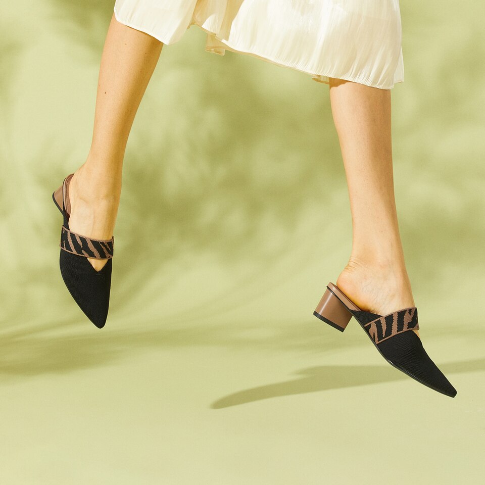 Jolie Pointed-toe Heels in Deep Ebony | Women's Sustainable and Stylish Black Shoes | VIVAIA