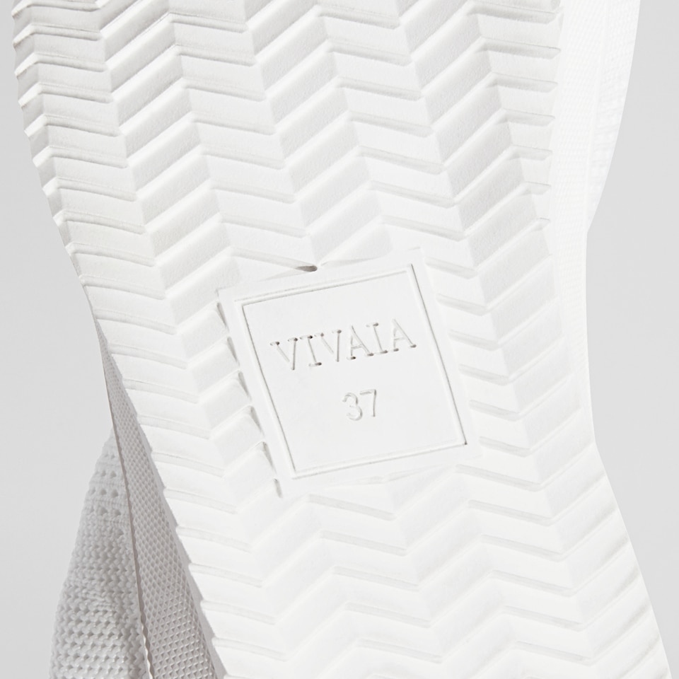 Evermore Round-toe Sneakers in Whisper White | Women's Sustainable, Washable and Stylish Shoes | VIVAIA