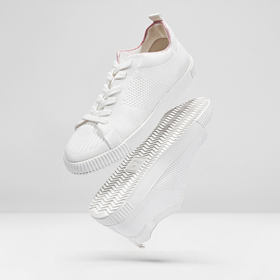 Evermore Round-toe Sneakers in Whisper White | Women's Sustainable, Washable and Stylish Shoes | VIVAIA