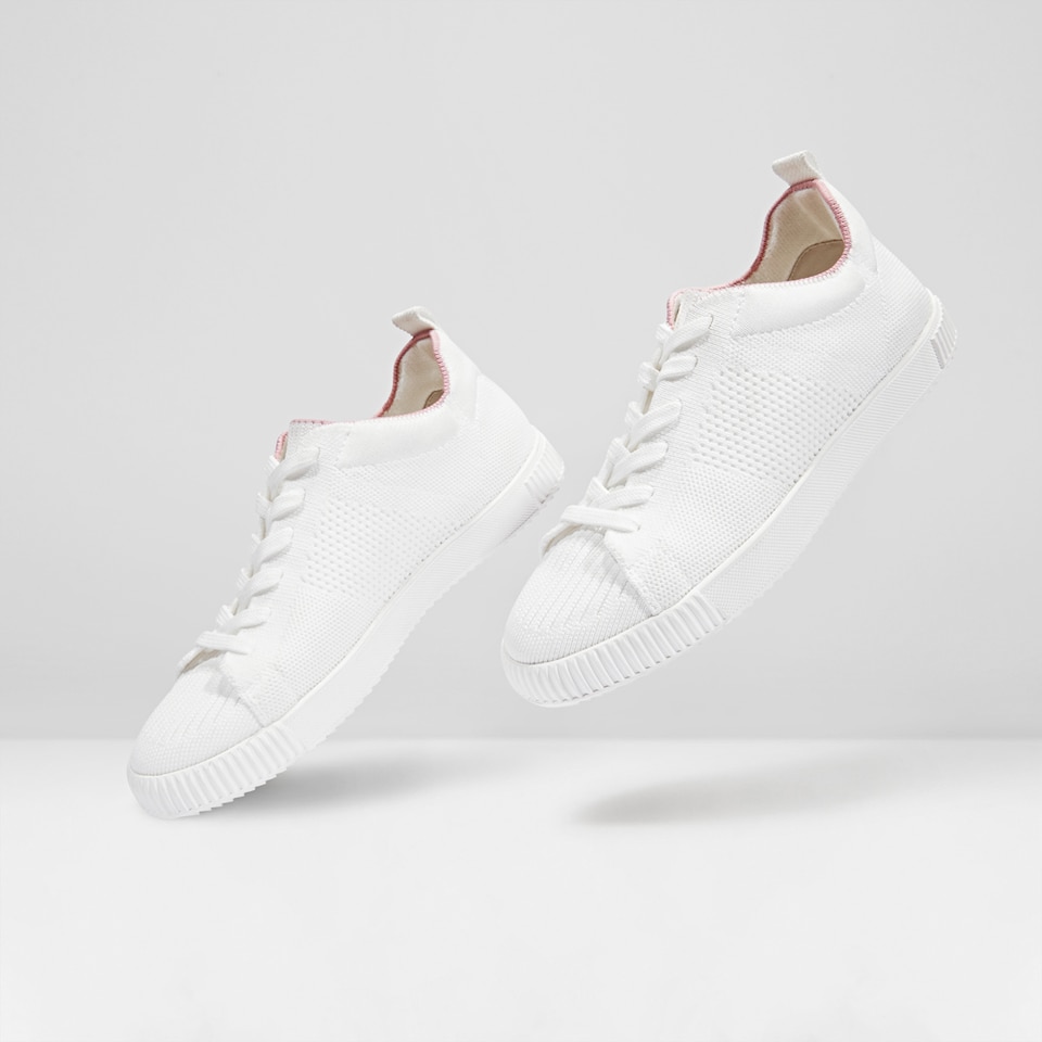 Evermore Round-toe Sneakers in Whisper White | Women's Sustainable, Washable and Stylish Shoes | VIVAIA