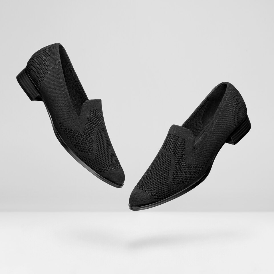 Almond Pointed Loafers in Deep Ebony | Women's Sustainable and Stylish Black Shoes | VIVAIA