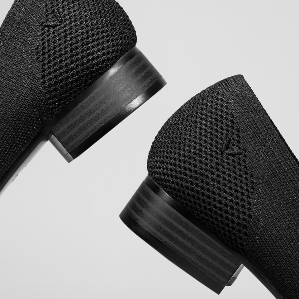 Almond Pointed Loafers in Deep Ebony | Women's Sustainable and Stylish Black Shoes | VIVAIA