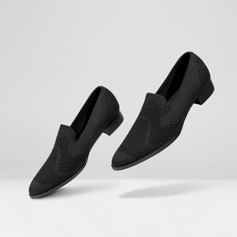 Almond Pointed Loafers in Deep Ebony | Women's Sustainable and Stylish Black Shoes | VIVAIA