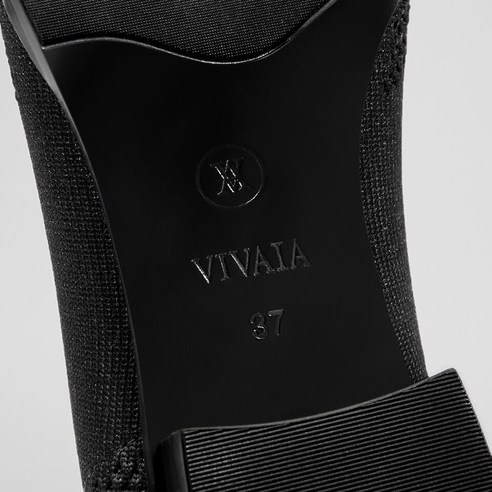 Almond Pointed Loafers in Deep Ebony | Women's Sustainable and Stylish Black Shoes | VIVAIA