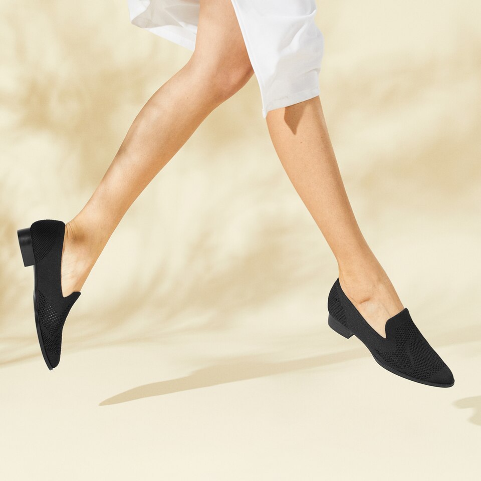 Almond Pointed Loafers in Deep Ebony | Women's Sustainable and Stylish Black Shoes | VIVAIA