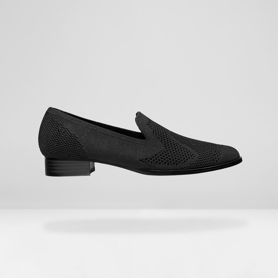 Almond Pointed Loafers in Deep Ebony | Women's Sustainable and Stylish Black Shoes | VIVAIA