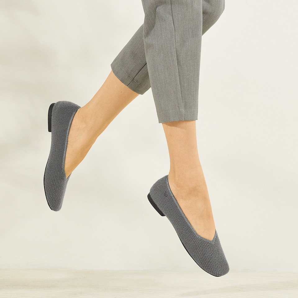 Margot Square-toe Flats in Rich Grey | Women's Sustainable, Washable and Stylish Shoes | VIVAIA