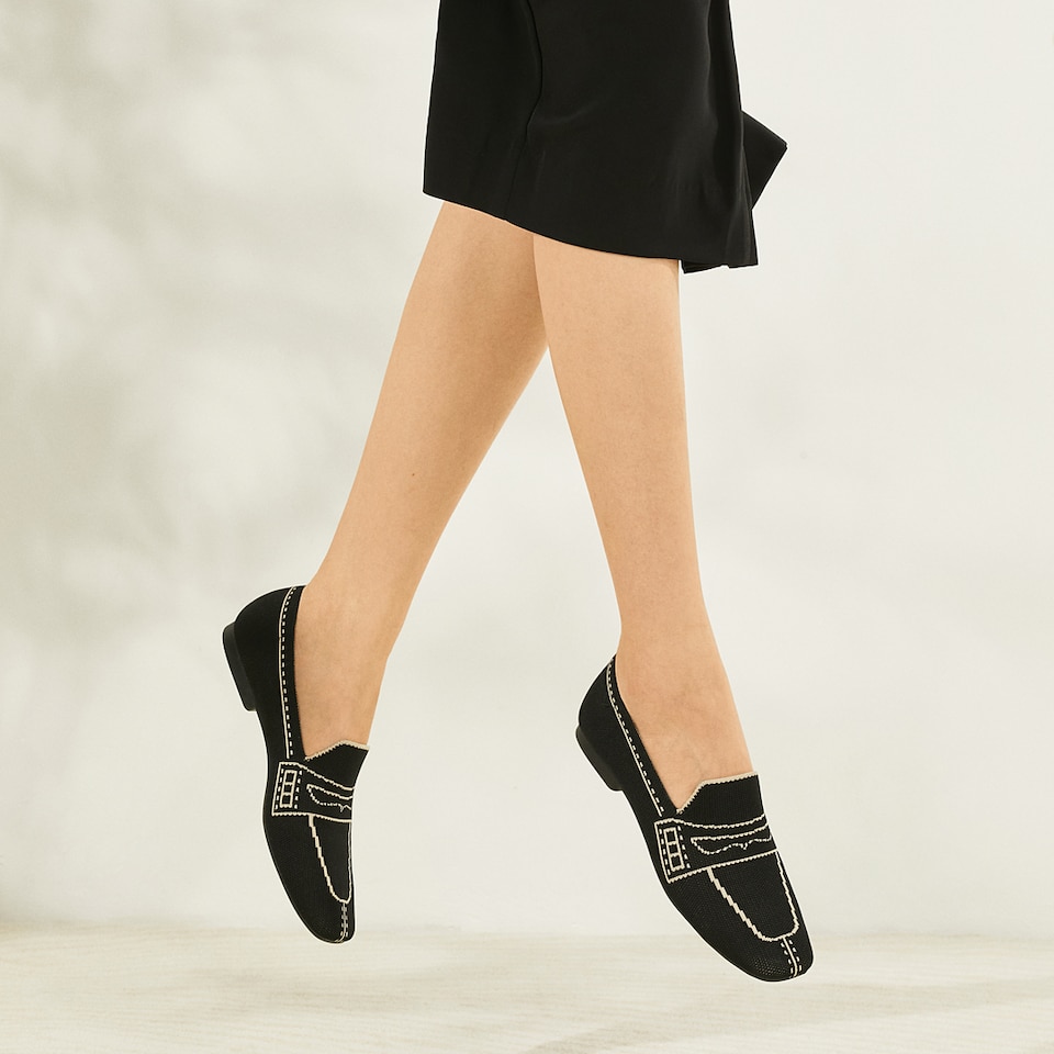 Sierra Square-toe Loafers in Deep Ebony | Women's Sustainable, Washable and Stylish Black Shoes | VIVAIA