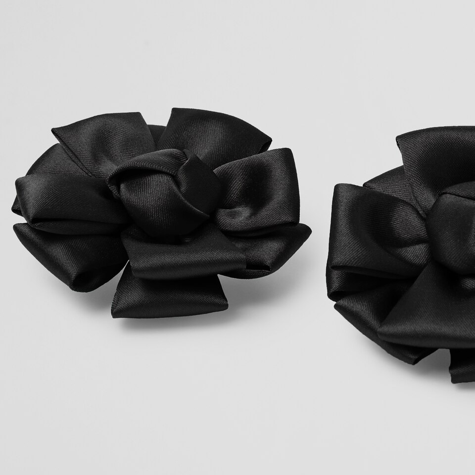 Clara Removable Bows Deep Ebony - Adorn Your VIVAIA Shoes