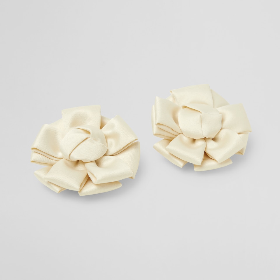 Clara Removable Bows Cream Ivory - Adorn Your VIVAIA Shoes