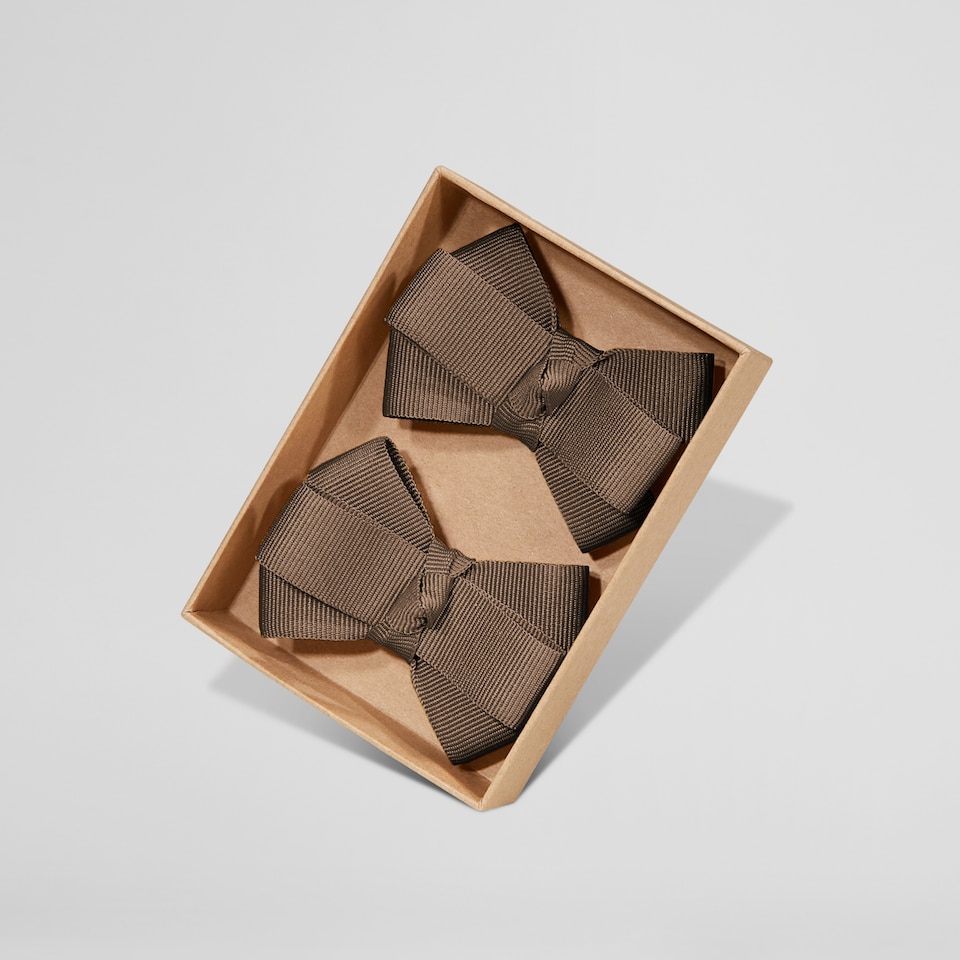 Dora Removable Bows in Espresso | Adorn Your VIVAIA Shoes