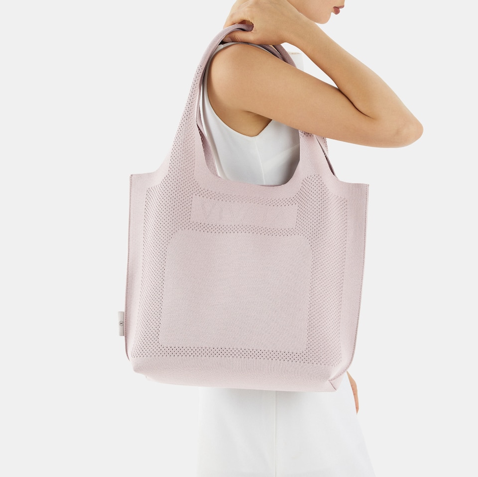 Zahara Sustainable Tote Bags in Pale Blush | VIVAIA