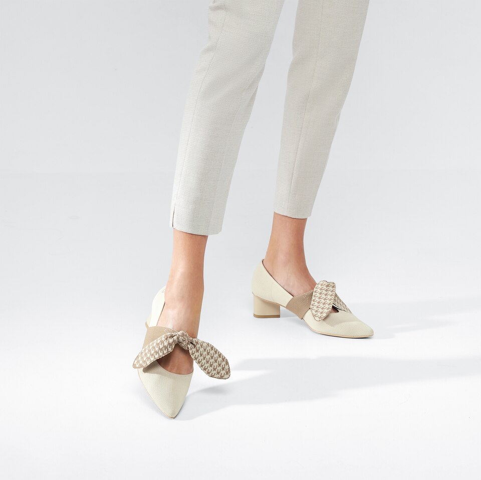 Aurora Pointy Heels in Cream Ivory | Women's Sustainable and Stylish Shoes | VIVAIA