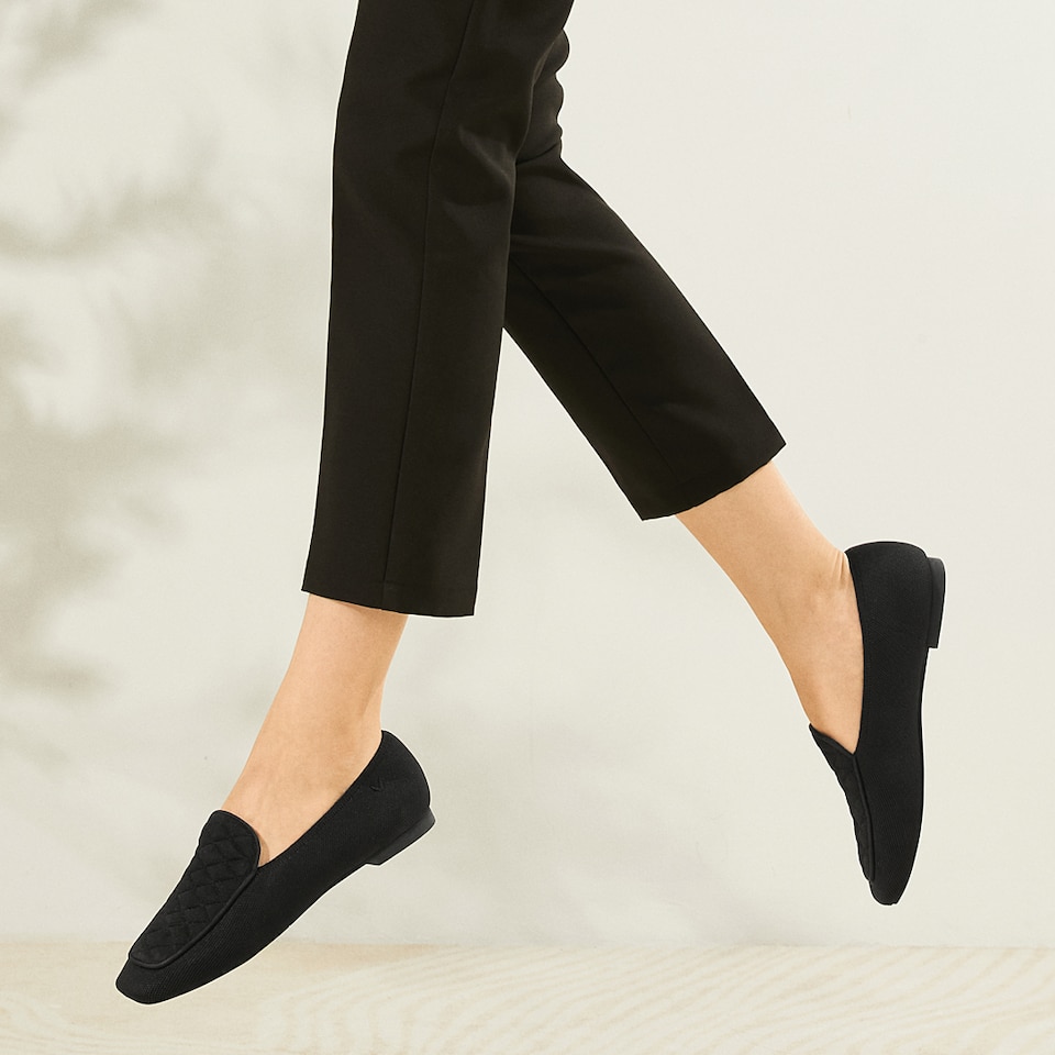 Leona Wool Square-toe Loafers in Black-Sustainable & Washable | VIVAIA